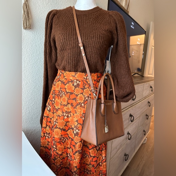 EUC Michael Kors crossbody and top handle - Picture 8 of 8